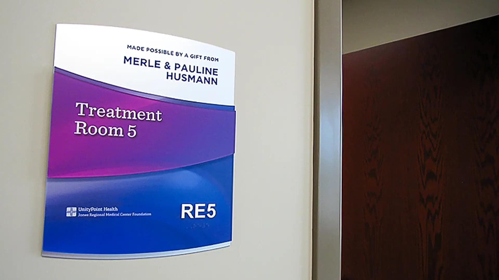 UnityPoint Jones Regional Medical Foundation treatment room donor plaque with room identification and donor recognition signage.